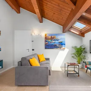Casa Gialla 7a, New Milano&como Appartamento