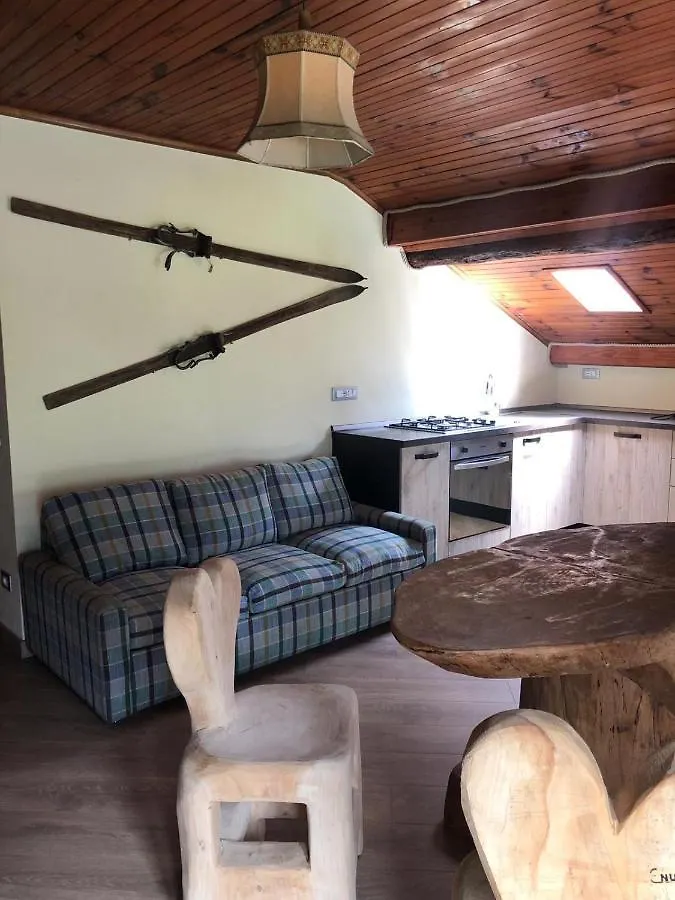 Appartement La Mansarda Di Casa Vacanze La Vite Bordogna
